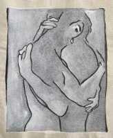 Eva Claessens' Petit Câlin IV, 2023 hand-painted linocut depicting two figures embracing in a minimalistic, black and gray style with textured canvas.