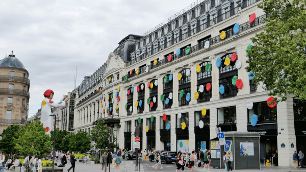 Louis Vuitton Maison Champs Élysées / Image ©  JUNHYUNG PARK / Unsplash